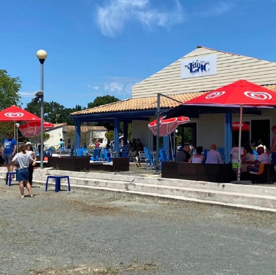 Camping du Lac de Saujon Bagian luar foto
