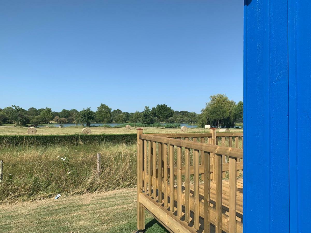 Camping du Lac de Saujon Bagian luar foto